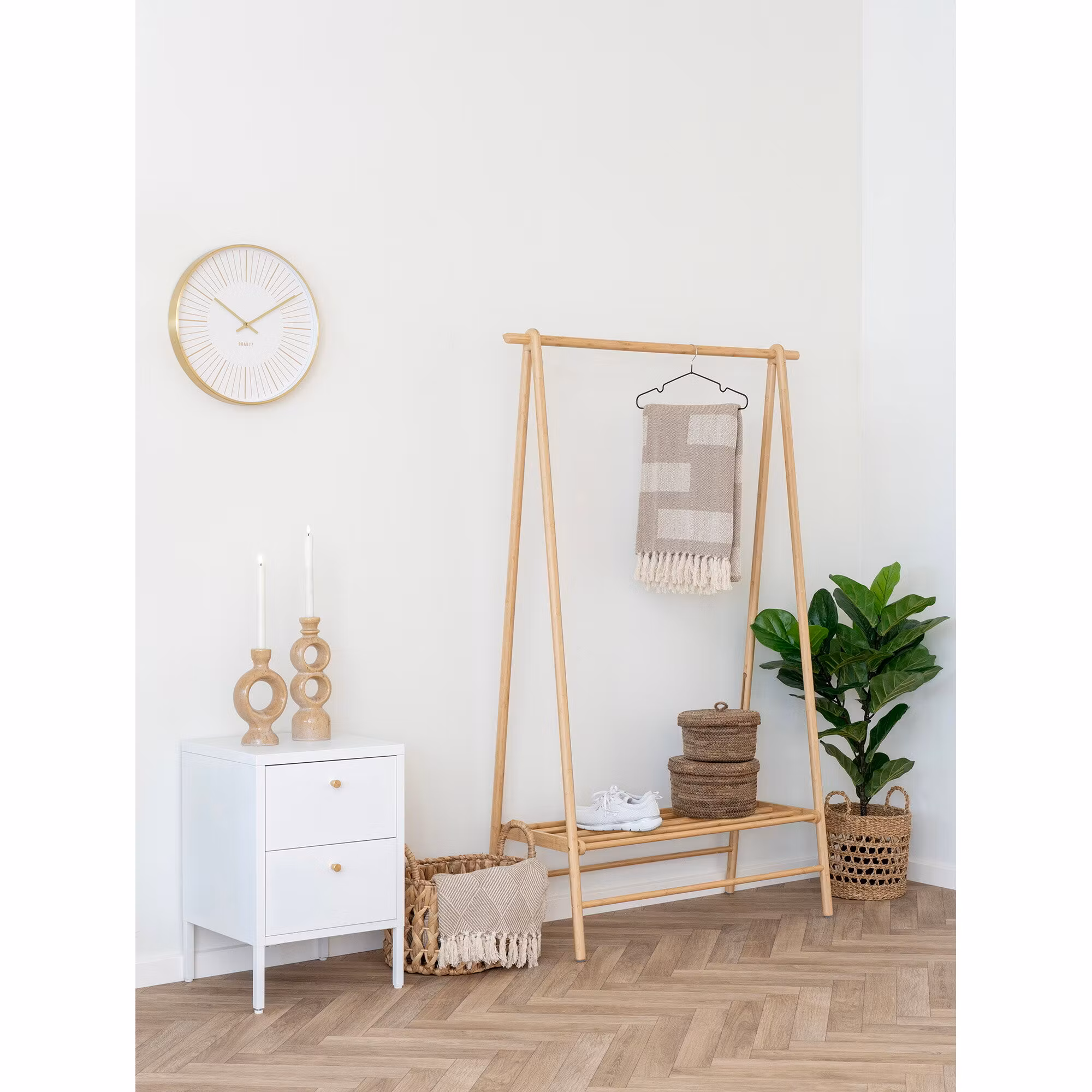 Manaus Clothes Rack