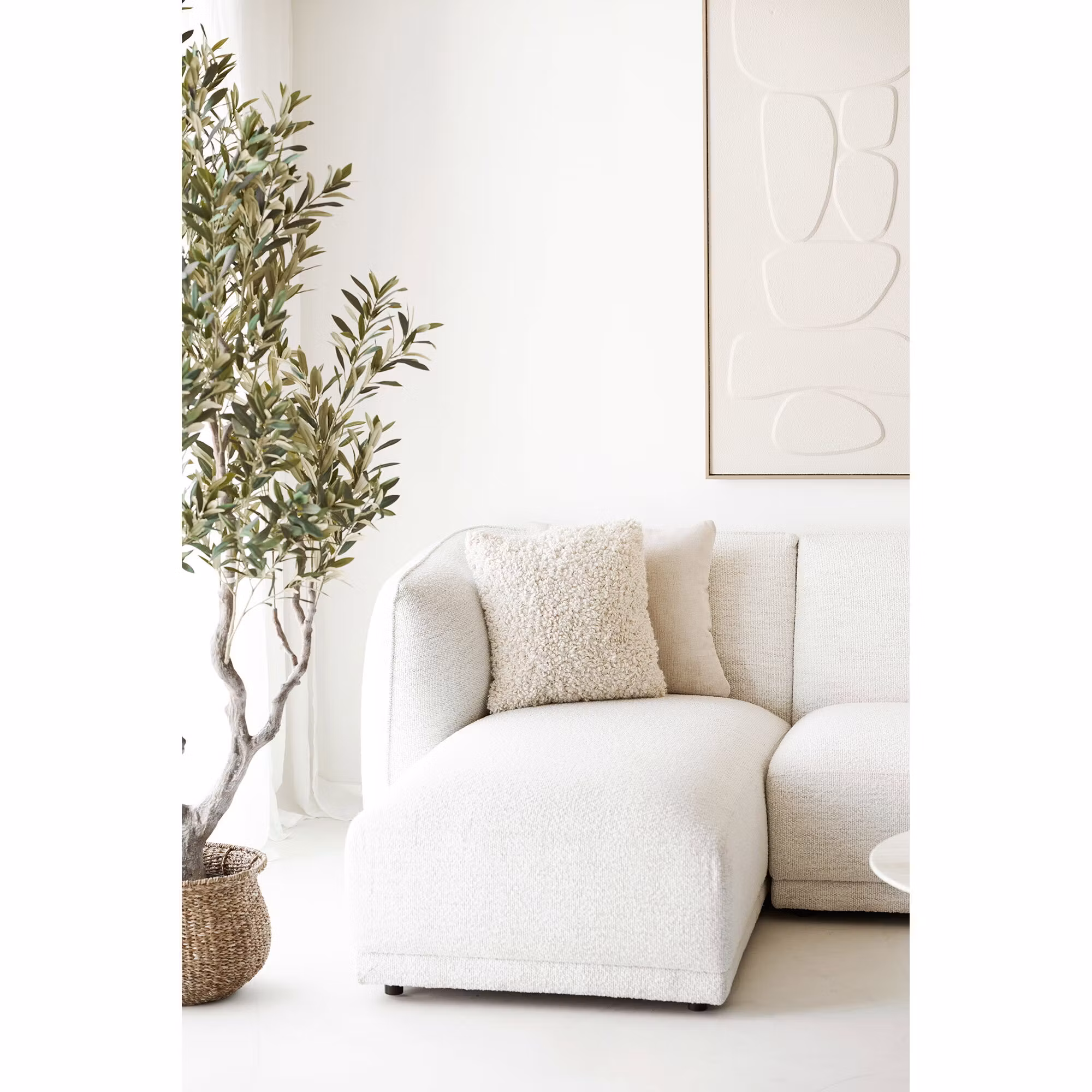 Leros Cushion