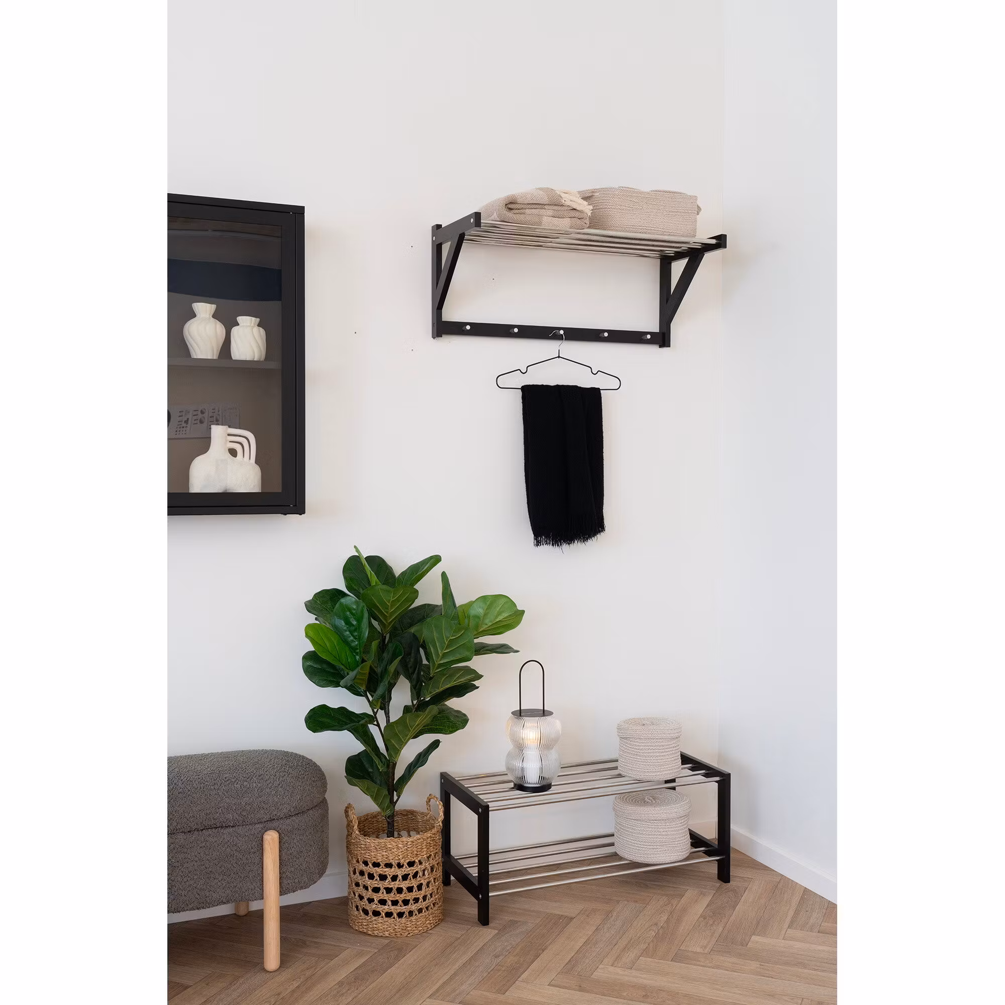 Padova Hat Shelf