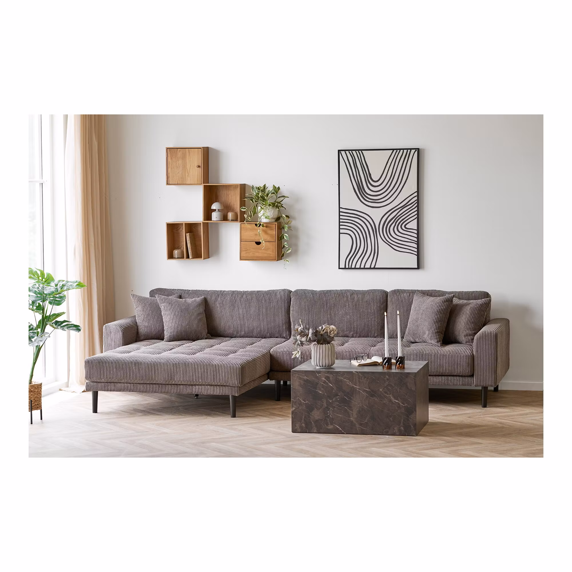 Townsville Wall Shelf with door
