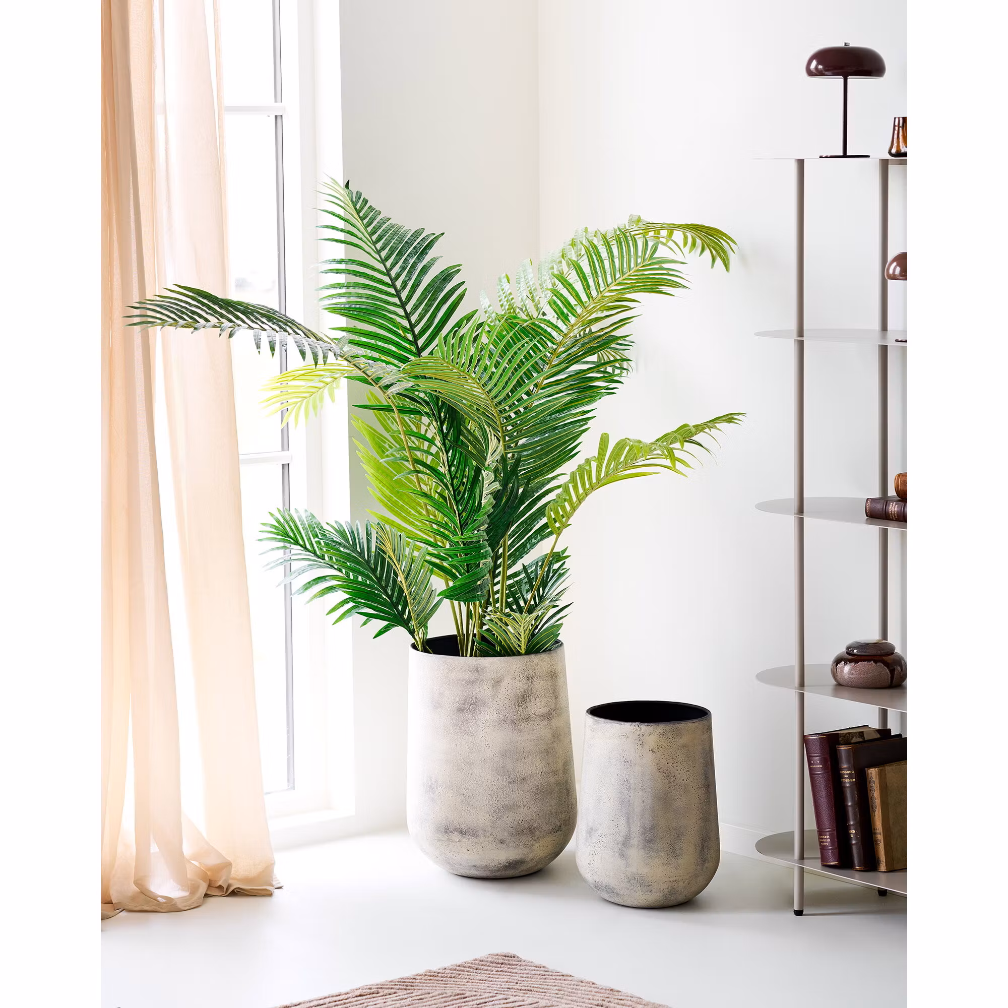 Hou Decorative Pot
