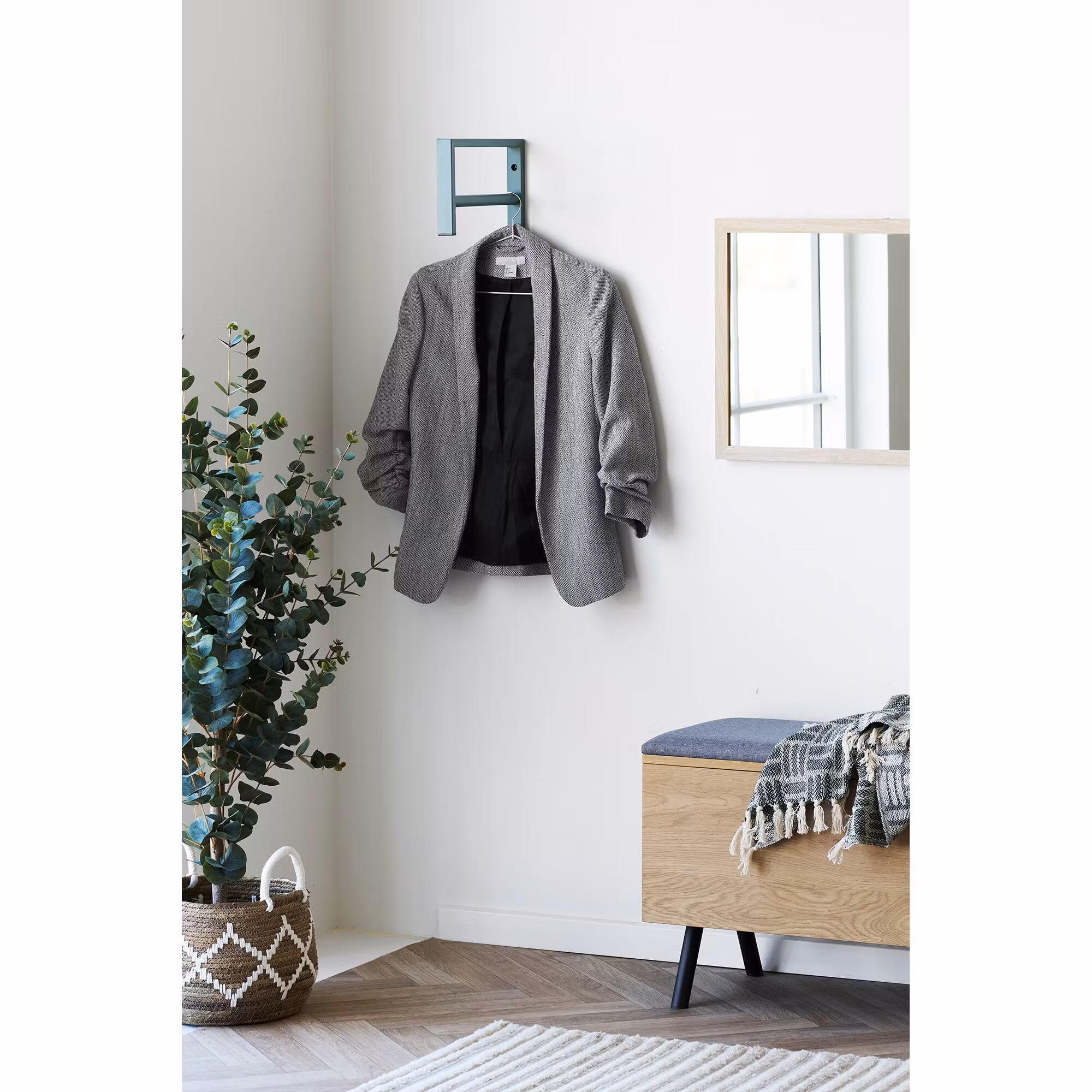 Trento Clothes Rack