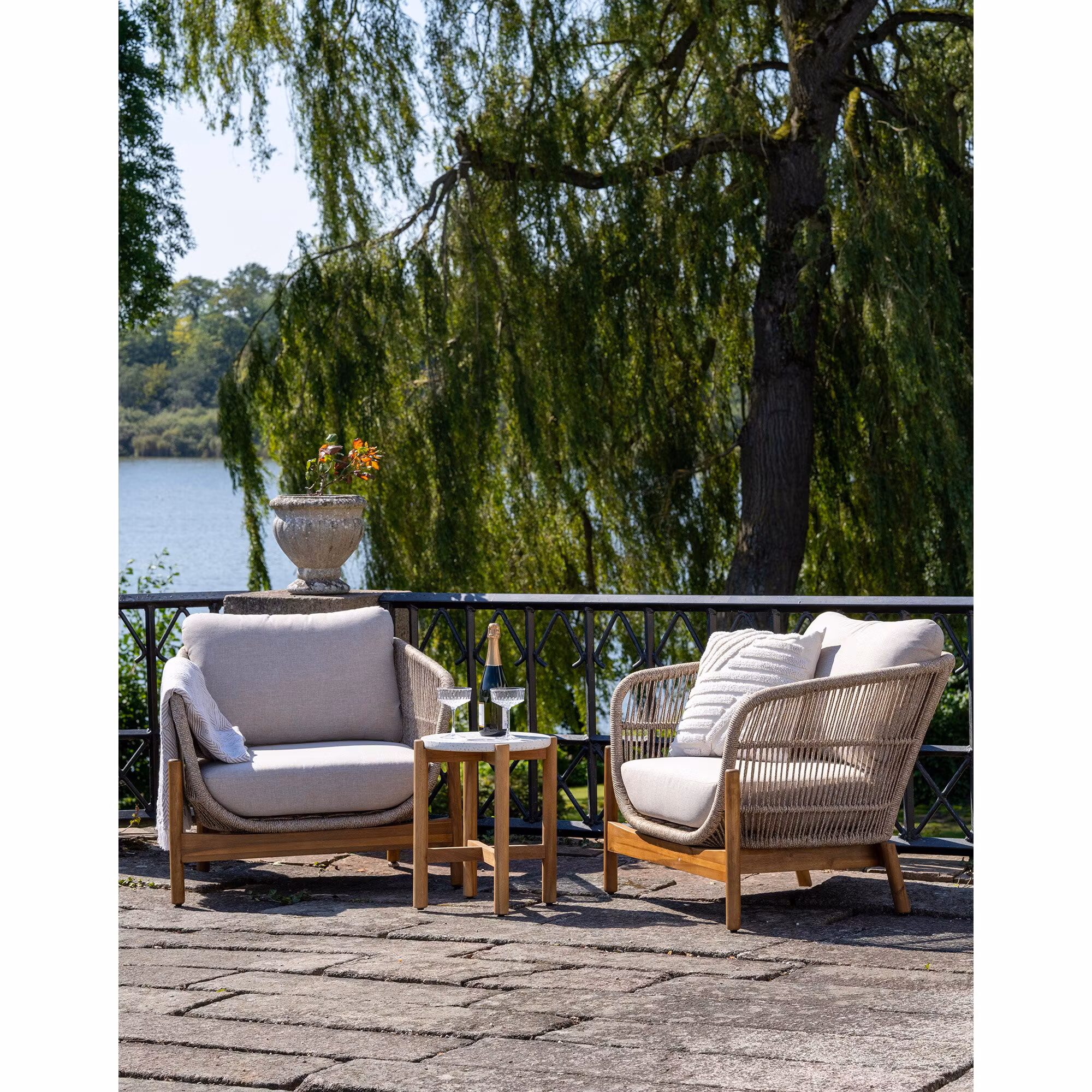 Terracina Side Table