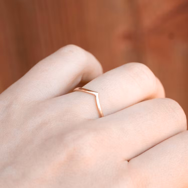 18K Chevron Ring Recycled Gold