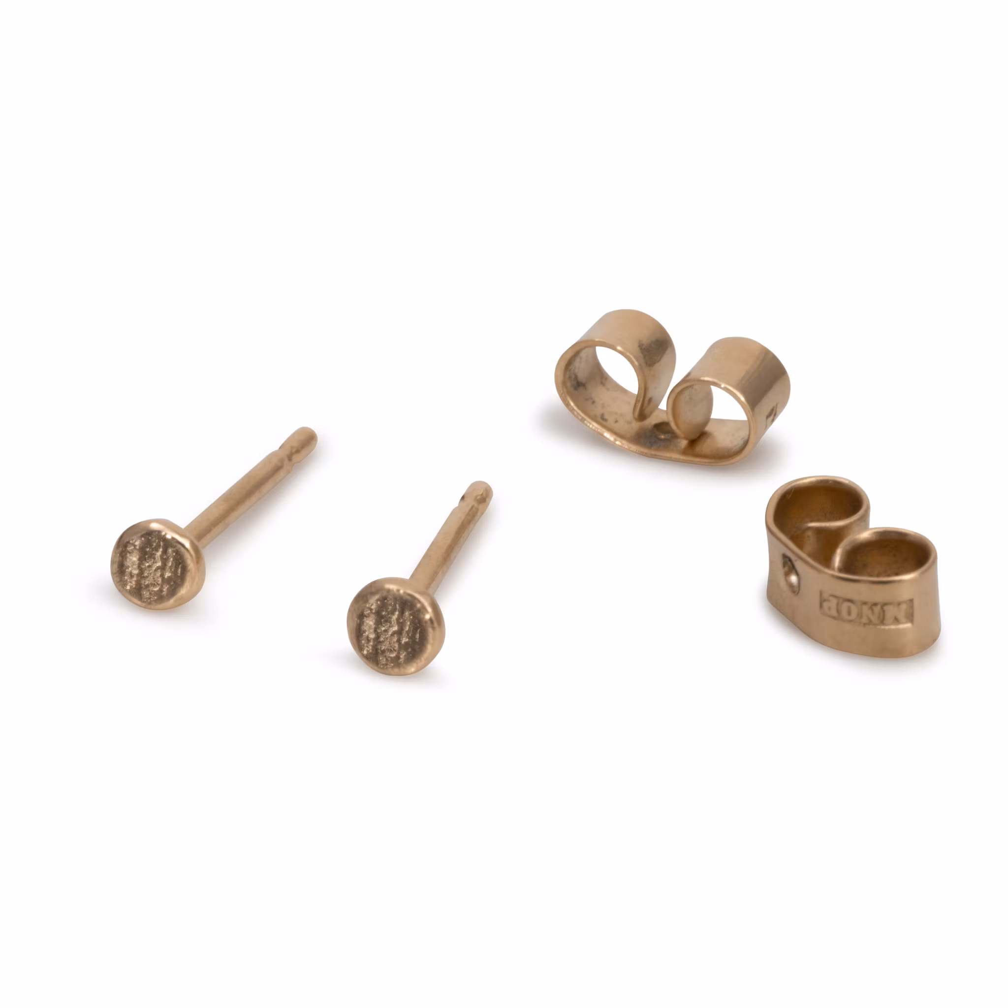 18K Asphalt – Stud Earrings in Recycled Silver