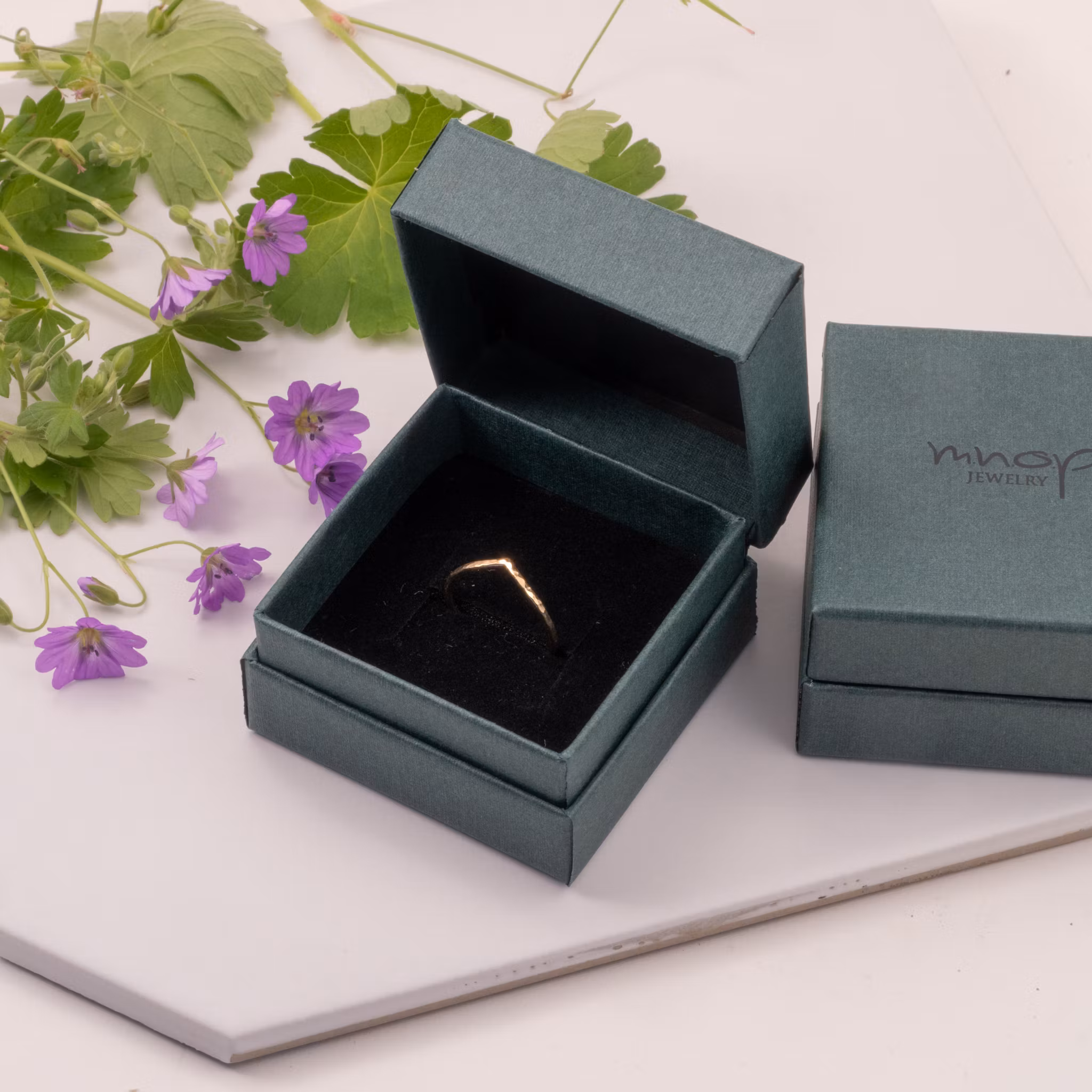 Hilda ring met gerecyclede diamant in sterling zilver