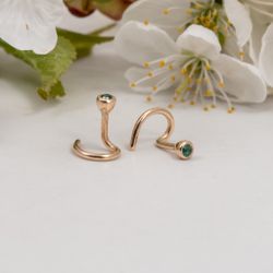18K Lab-grown Emerald Mini Comfort Oorbellen Gerecycled Goud