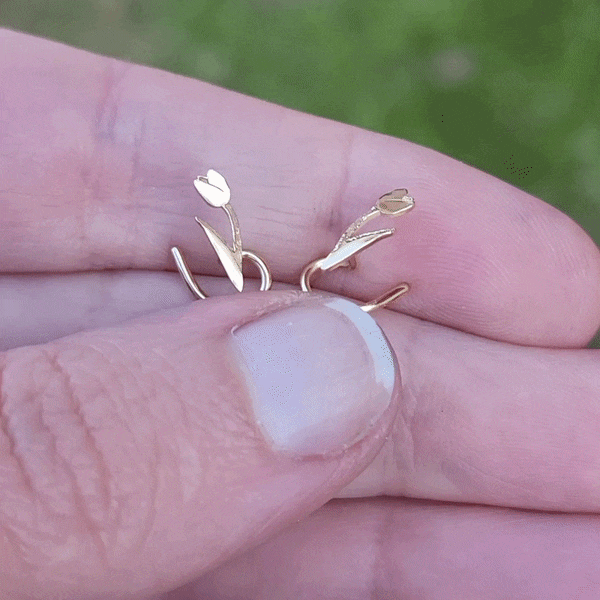 18K Tulip - Comfort Earrings in Recycled Gold