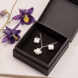 Clover Set - Earrings and Necklace in Recycled Silver