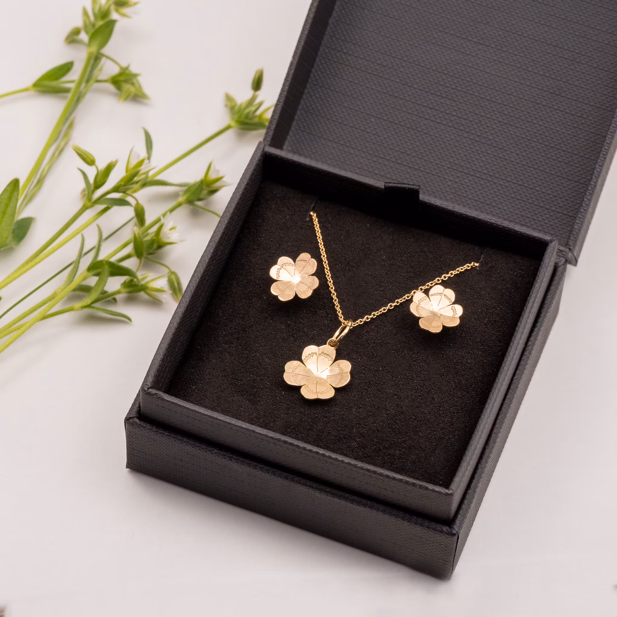 18K Four-Leaf Clover - Pendant Recycled Gold