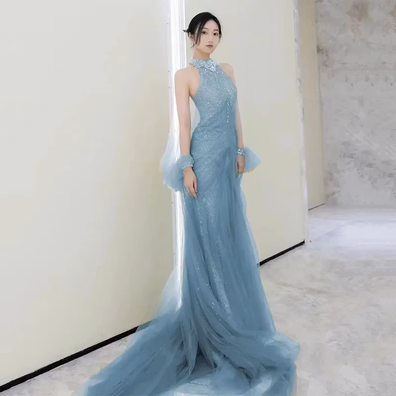 Festklänning Blå aftonklänningar