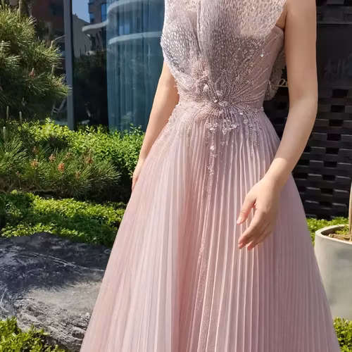 Aftonklänningar  Eleganta