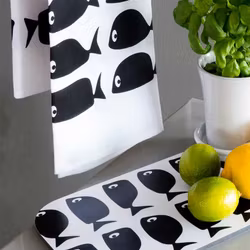 Kökshandduk Whale