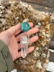 Shakti- Malakite with Lemurien crystal