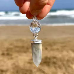 Maiden of the sea, clear quarts with blue/pink lithium.