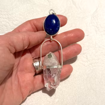 Lapis Lazuli med ”twin flame” Brandenberg ametist