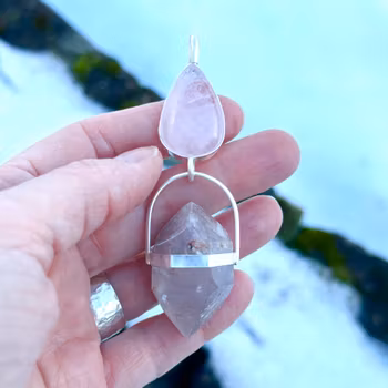 Morganite med dubbelterminerad rosa Litium