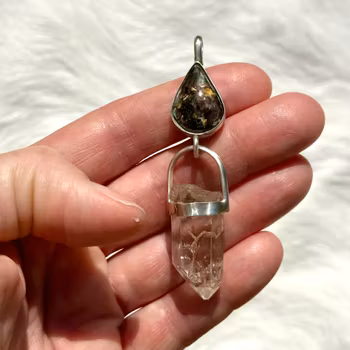 Pietsersite with clear quartz from Sweden