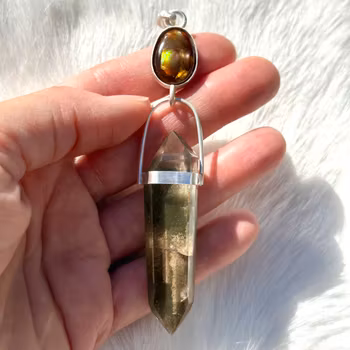 Fire agate with naturally double terminated Lodolite