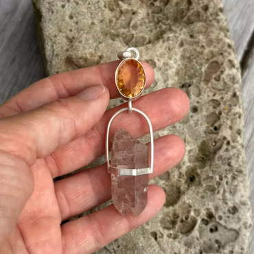 Light to keep the fire burning with self love - Citrine with very special pink Lemurian.
