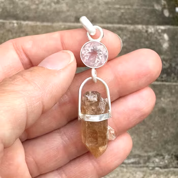 Rose quartz with Golden Healer from Sweden.