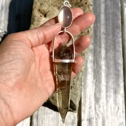 Dragon rider!   Crystalline frequency-Masterpiece  Natural green moonstone with cat eye effect with magical Citrine Vogel