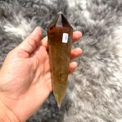 Top quality citrine with a deep color. Natural and strong.