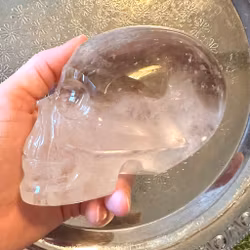 Crystal skull