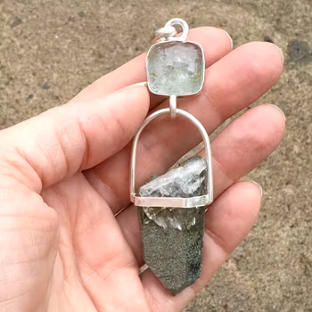 Stellar- Aquamarine with magical clear Quartz from Sweden filled with Chlorite/Lodolite