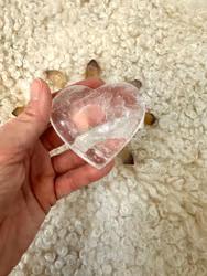 Peace grid- balance of sacred feminine and sacred masculine- clear quartz heart with unity Lemurian points