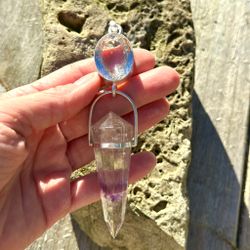 Air oracle- Clear Quartz with clear Amethyst Vogel crystal.