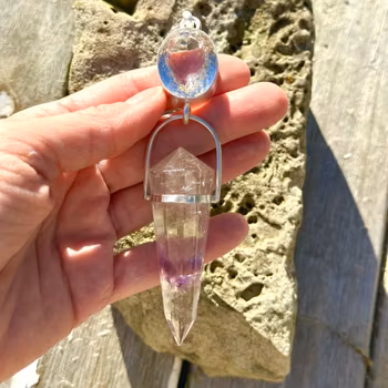 Air oracle- Clear Quartz with clear Amethyst Vogel crystal.