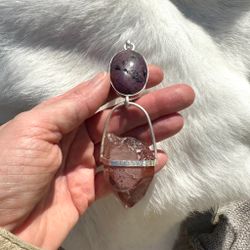 Fire Oracle- Star Ruby with Red Quartz. She comes with fire, fire is all around her. She dances with the fire and her whole being is lit up by fire.  She is the fire Godess embodied, she comes with th