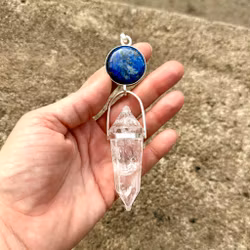 Blue Pearl- Pleiading Godess. Lapis Lazilu with clear quartz Vogel crystal.