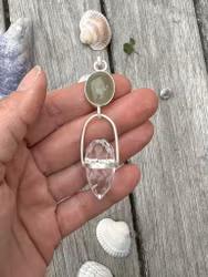 Star child light codes of New Earth- Green aquamarine with clear quartz dragon egg