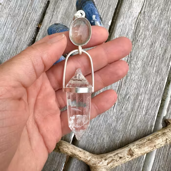 Water, sacred water spirit- Aquamarine with Vogel crystal.