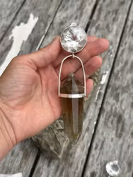 Healing staff of Light of Isis- Clear Quartz with dark Citrine Vogel.