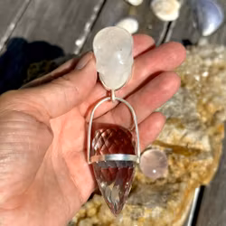 Ishtara- clear Quartz skull with hogh frequency Dragon egg