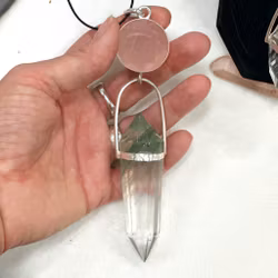 Running free -   Rose quartz with Lodolite