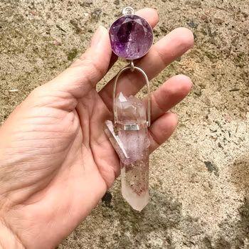 Amara – protector of the Feminine Reawakening  Amethyst with naturally double terminated Brandenberg Amethyst with multiple points.
