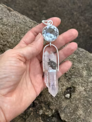 Light portal-Priestess of the Eternal Starlight – The Bridge of Celestial Awakening. Clear Quarts with double terminated Brandenberg Amethyst