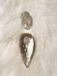 Sisterhood of the crystal skulls