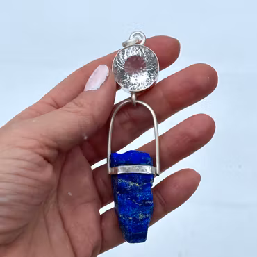 New Feminine Leader light portal -The Codes of Cleopatra. Clear quartz light portal with Lapis Lazuli