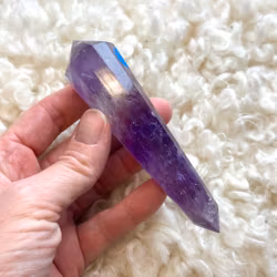 Amethyst Vogel crystal