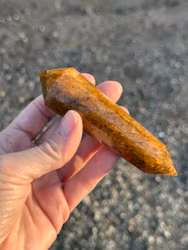 Golden healer Vogel crystal