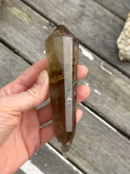 Dark citrine Vogel crystal