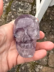 Amethyst skull