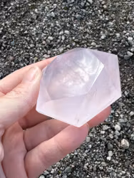 Diamond Rose Quartz