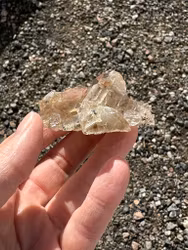 Rutilted Quartz cluster