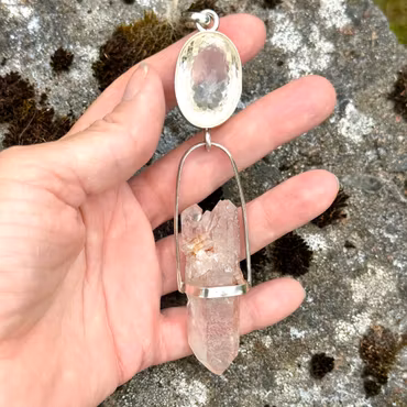 The Pink Dragon of Divine Feminine Reawakening - Light Portal with Double Terminated Pink Lemurian